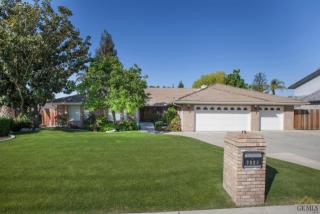 5005 Panorama Dr, Bakersfield, CA 93306-1846