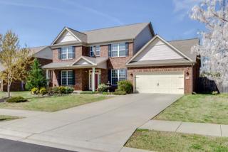 1052 Addington Rd, Hendersonville, TN 37075-1728