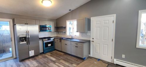 125 Salina St, Providence, RI 02908-1750