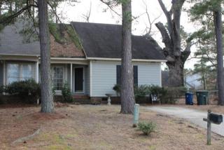 438 Georgetown Cir, Fayetteville, NC 28314-1729