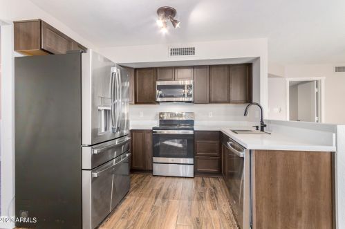 3721 Cielo Grande, Glendale AZ 85310-3512 exterior