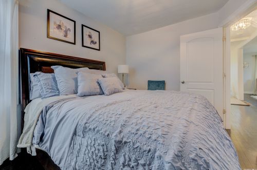 5 Monaco Ave, Floral Park NY  11003-4209 exterior