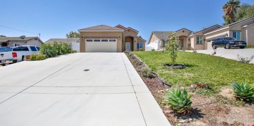 4254 Pierce St, Riverside, CA 92505-3806