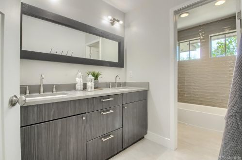 2001 Clayton St, Denver CO 80210-3512 exterior