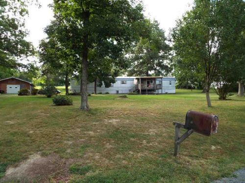 141 Logans Ln, Whitesburg, TN 37891-2331