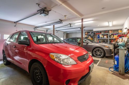 68 Long Pond Rd, Danville NH  03819-3126 exterior