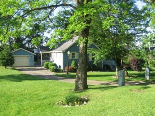 158 Trauger Rd, Latrobe, PA 15650-5152