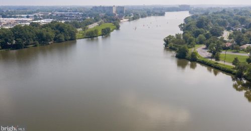 200 Park Dr, Camden NJ  08108-2236 exterior