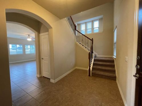 6505 Alleyton Dr, Austin TX  78725-2944 exterior