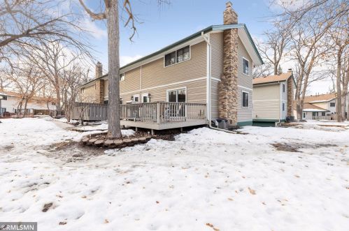 2746 Upland Ct, Minneapolis, MN 55447-1999