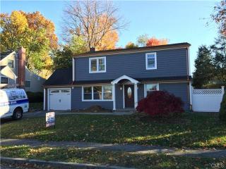 59 Mathews St, Stamford, CT 06902-4406