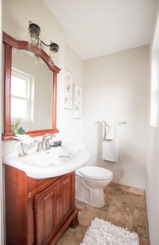 6477 Devonwood Dr, Cincinnati OH 45224-1118 exterior