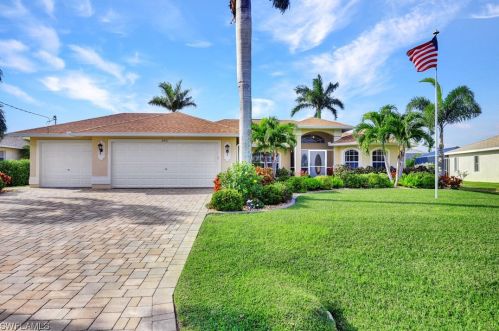 2951 30th St, Cape Coral, FL 33914-4741