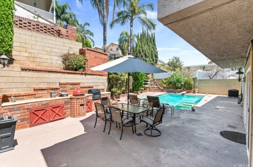 114 Los Amigos Ave, Montebello CA 90640-2668 exterior