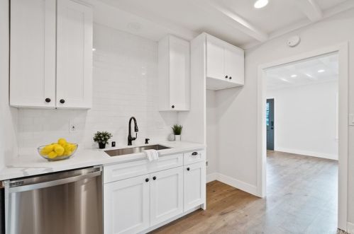 14802 Denker Ave, Gardena CA  90247-2819 exterior