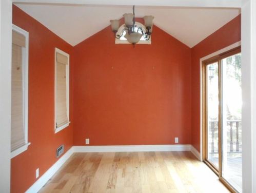 2043 Hulton Rd, Verona PA  15147-3806 exterior