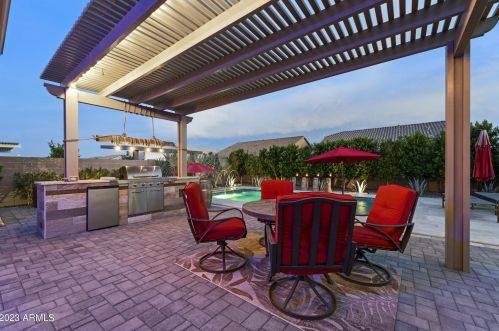 21491 Sunset Dr, Queen Creek, AZ 85142-5195