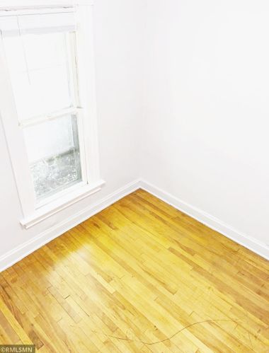 946 Clark St, Saint Paul MN  55130-4032 exterior