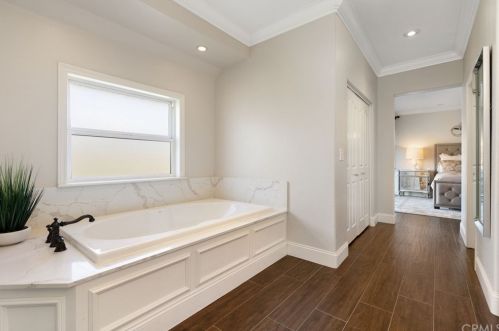 29172 Vallejo Ave, Temecula CA  92592-2302 exterior