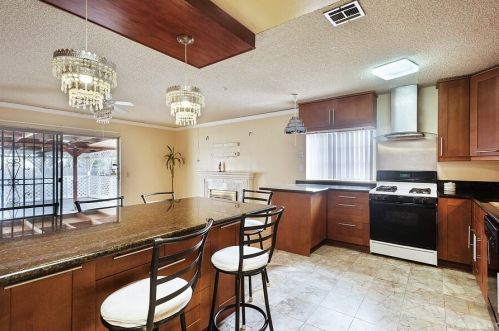6788 Benson Ave, San Diego, CA 92114-5833