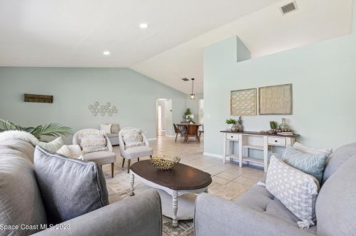 468 Tulip Dr, Sebastian FL  32958-5564 exterior