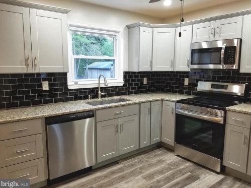 237 Goodwater Ave, Browns Mills NJ  08015-2803 exterior