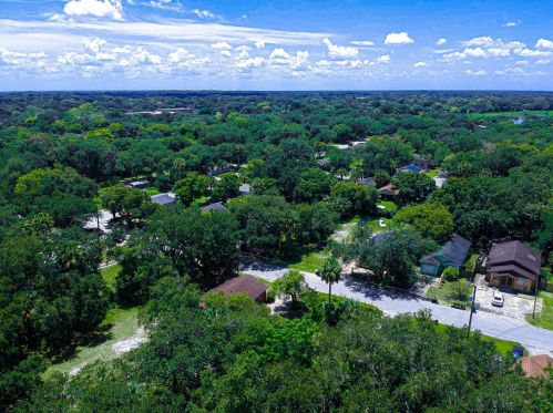 1713 14th St, Sanford FL  32771-3102 exterior