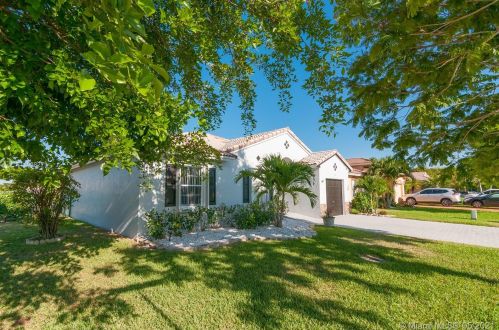 1771 119th Ter, Hollywood, FL 33026-1939