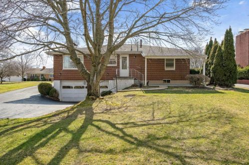 269 Virginia Cir, Wilmington, OH 45177-1751