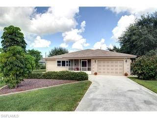 571 94th Ave, Naples FL  34108-2444 exterior
