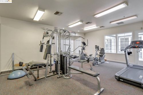 308 Dursey Dr, Pinole CA  94564-2665 exterior