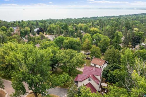 3631 Crescent View Ave, Duluth, MN 55804-1709