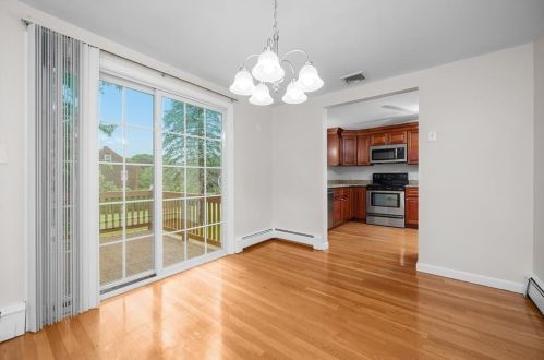 3546 Mendon Rd, Cumberland RI  02864-2136 exterior