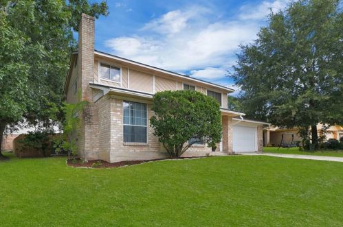 5303 Misty Moon Dr, Humble, TX 77346-1015