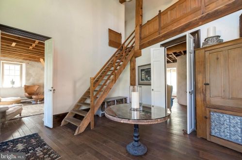 1740 Clemens Rd, Harleysville, PA 19438-2904