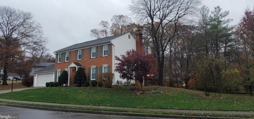 7884 Godolphin Dr, Springfield VA  22153-3310 exterior