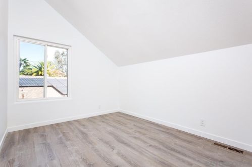 4137 Auburn Ave, Oceanside CA  92056-6018 exterior