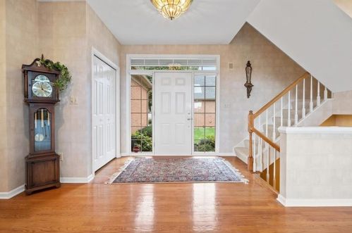 113 Pinehurst Ln, Gibsonia, PA 15044-6085