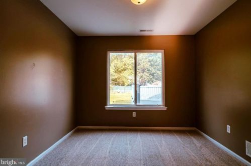 9 Heatherfield Way, Dover DE  19904-9752 exterior