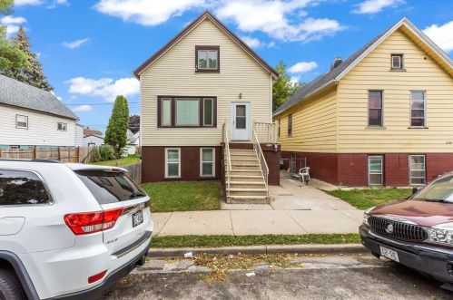 2150 18th St, Milwaukee, WI 53215-2626