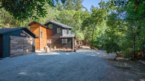 3212 Calistoga Rd, Santa Rosa, CA 95404-9673
