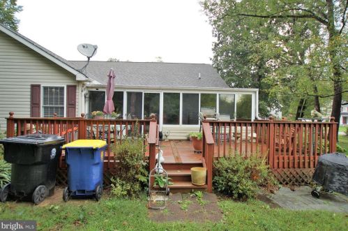 311 Quaker Hill Rd, Magnolia DE  19962-2224 exterior