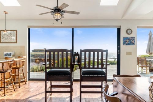 14240 Headlands Point Way, Mendocino CA  95460-9612 exterior