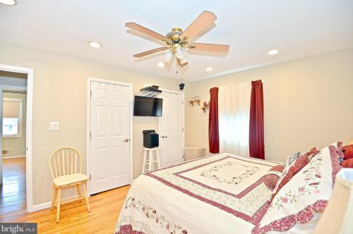 7 Pigeon Pl, Berkeley Township NJ  08721-1915 exterior