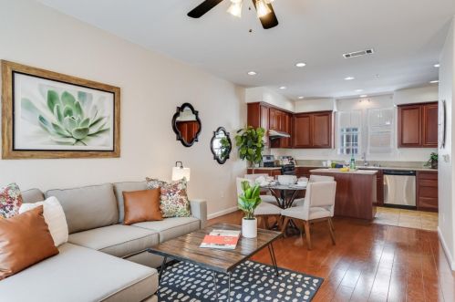 115 Parc Place Dr, Milpitas, CA 95035-3850