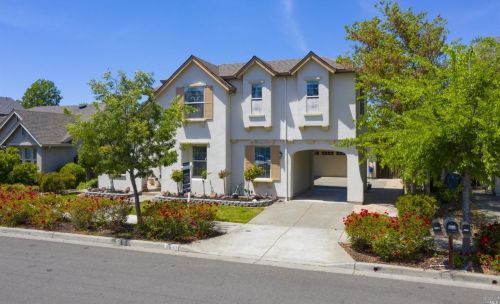 4643 Summerhays Pl, Santa Rosa, CA 95405-7843