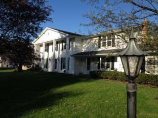 16 Terrain Dr, Rochester, NY 14618-4829