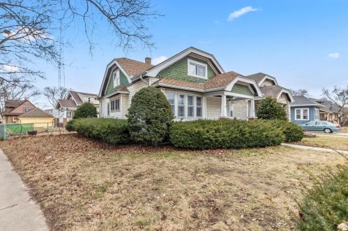 1248 Hawley Rd, Milwaukee, WI 53208-2520