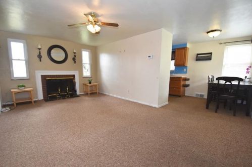 5113 Fieldcrest Dr, Pittsburgh, PA 15236-1703