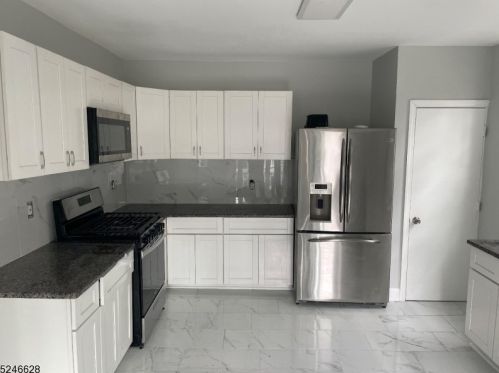 100 Munn Ave, East Orange, NJ 07018-3402